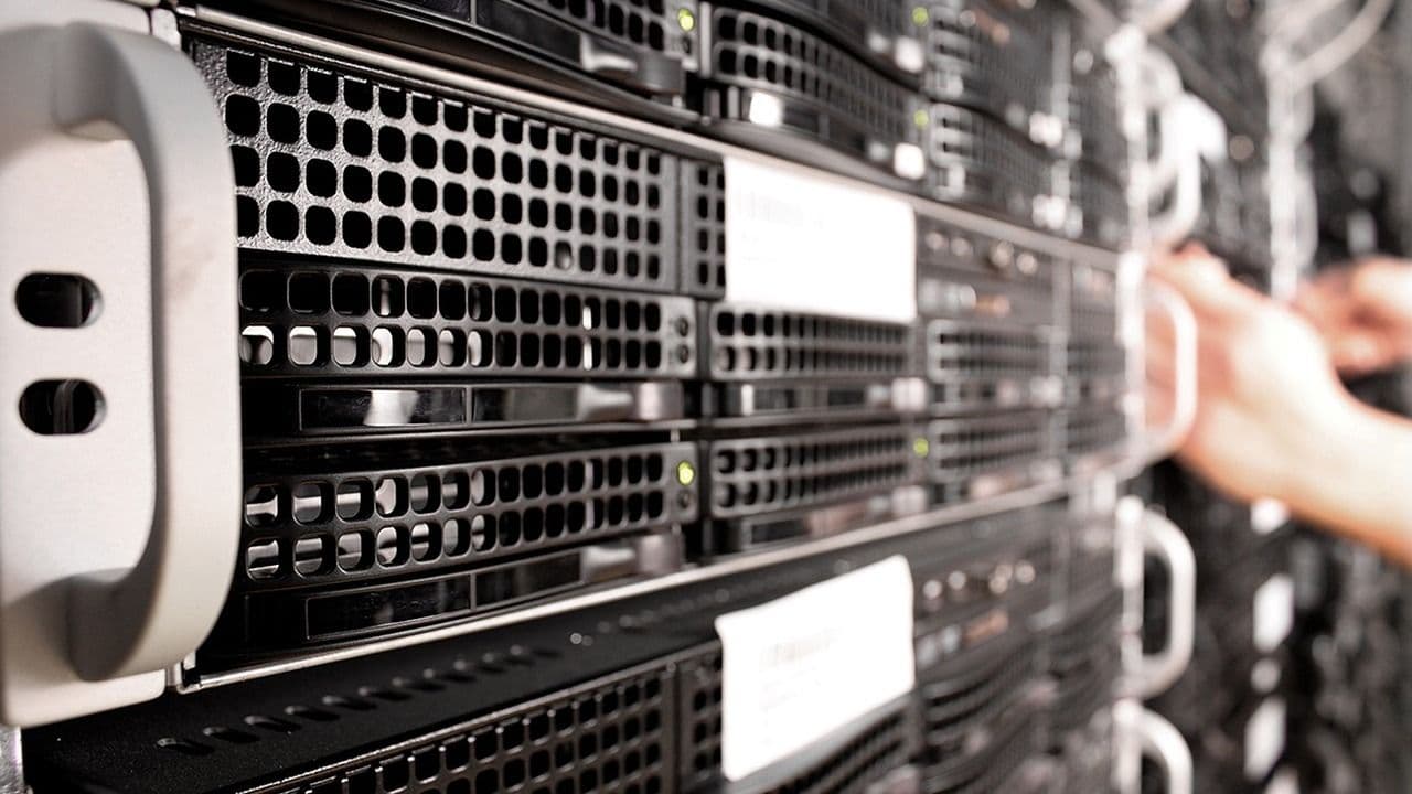 Stargejt može da krene: OpenAI (za)kupio Oraklove data-centre