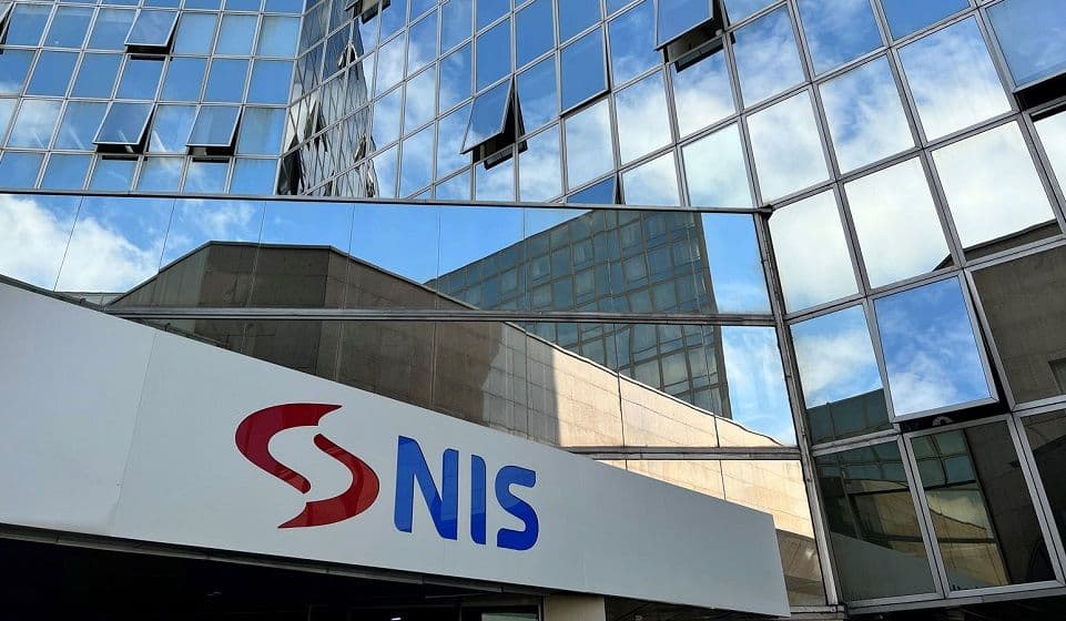 Vučić: Rusi započeli pregovore oko rešenja za NIS