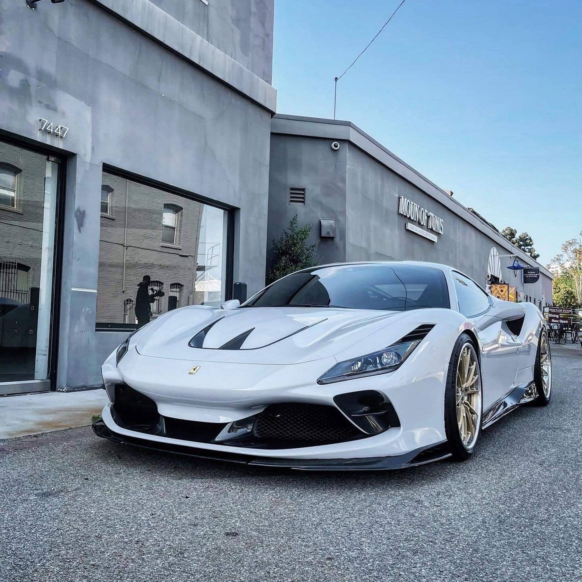 Dobro Ferariju a dobro i Filipsu