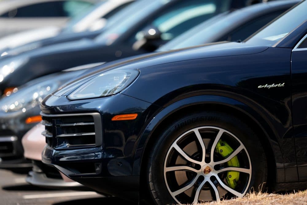 Poršeu se akcije srozale 9% nakon loših vesti za 2025.