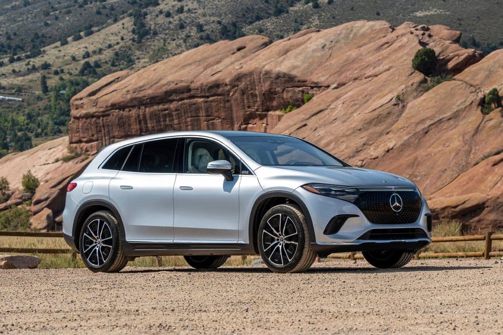 Premijum šok: Mercedes-Benzu profit pao 55%, Aston Martin povećao minus za 22%