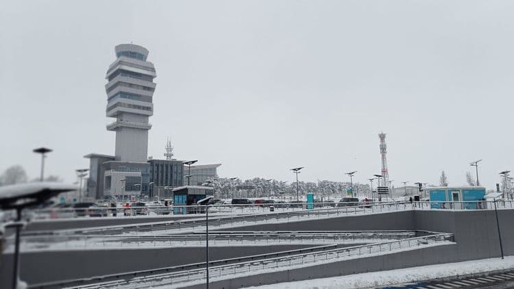 Avio-kolaps u Evropi: Er Srbija uspeva da održi red letenja