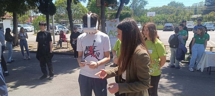 "Try a Skill" u Nišu: Veliko interesovanje za trgovce i modne krojače