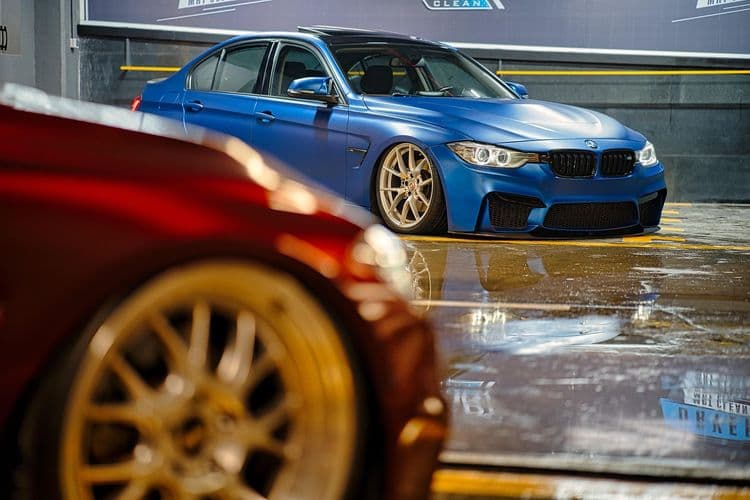 BMW beleži pad dobiti pod pritiskom carina i kineske konkurencije