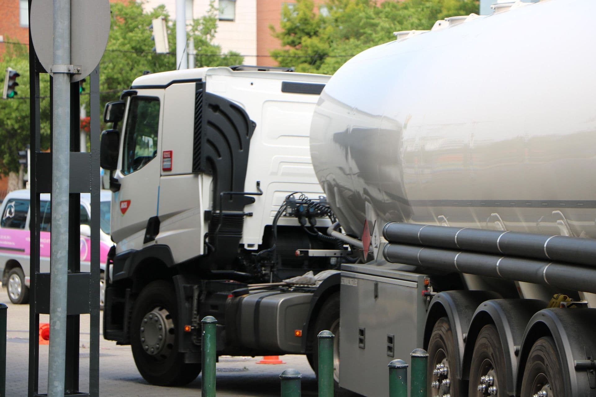 Američke sankcije: MOL povećava isporuke goriva Srbiji