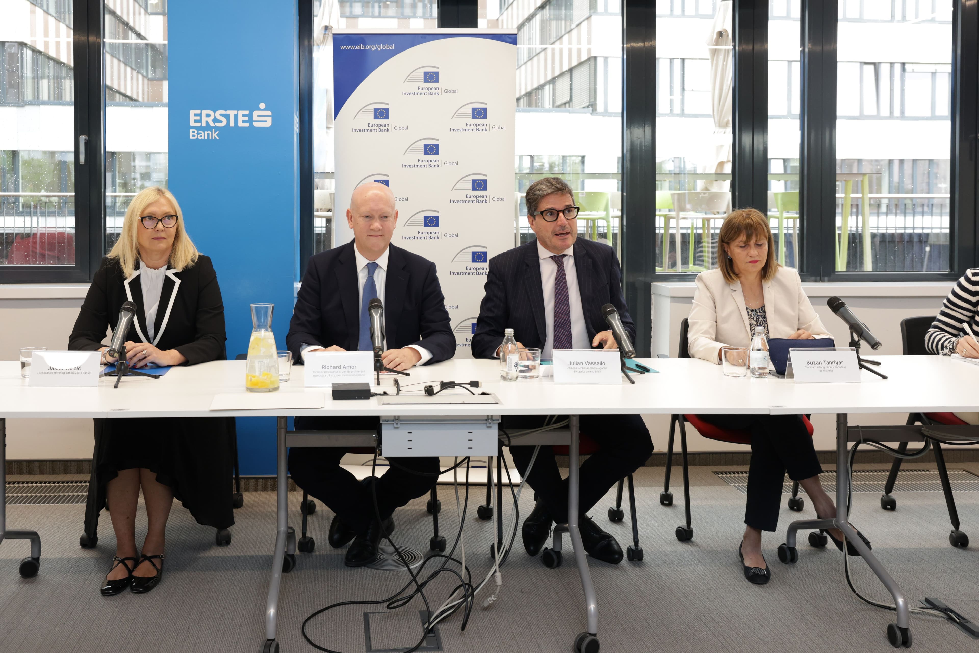 Erste i EIB; Foto - ProRec