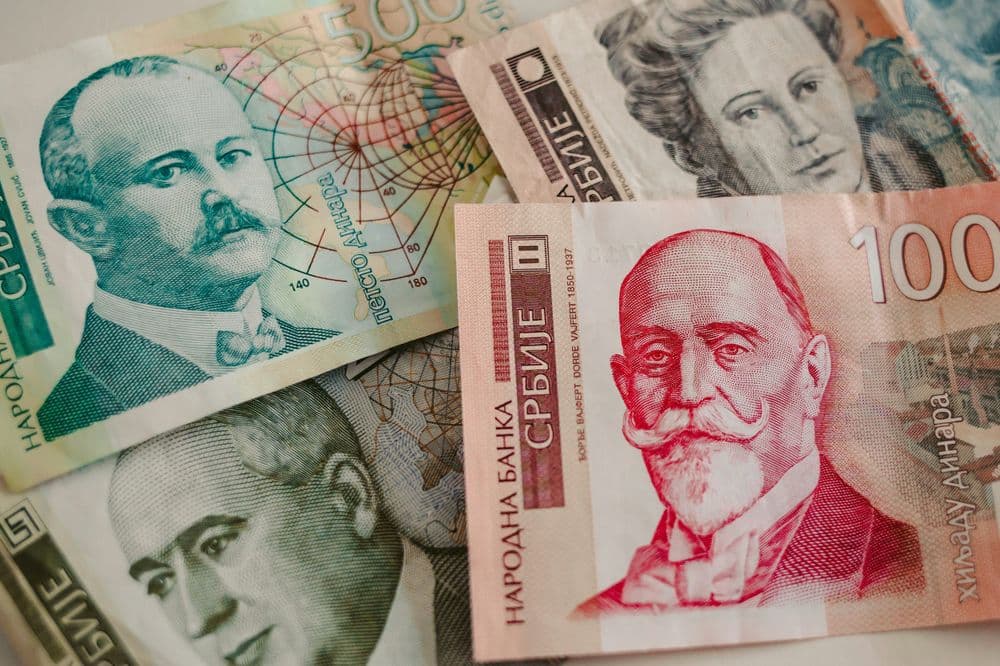 Za jun statistika izračunala prosečnu platu od 1.026€, a u regionu...
