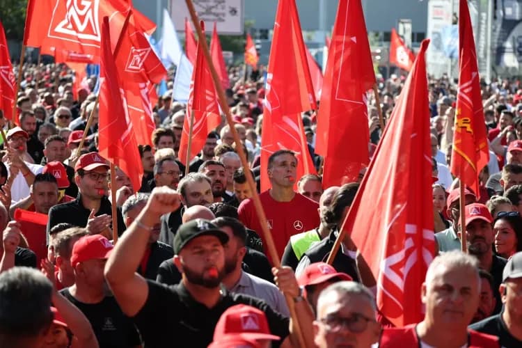 "Nezapamćeni napad na radnike": Nemački IG Metal sindikat okuplja 100.000 demonstranata