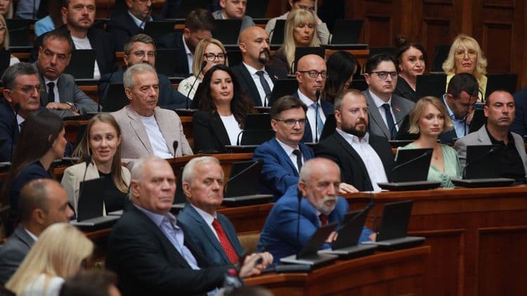 Promenjen budžet Srbije: Više novca za investicije, zdravstvo, pomoć građanima…