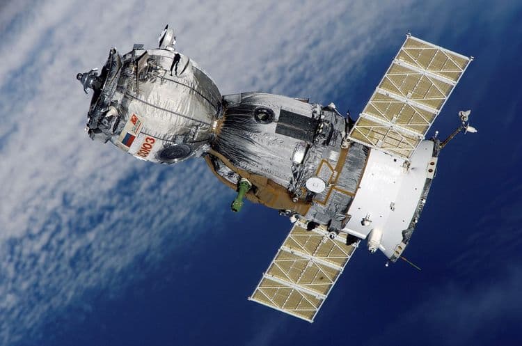 EK: Starlink i Amazon mogu da zakupe EU satelite, ali…