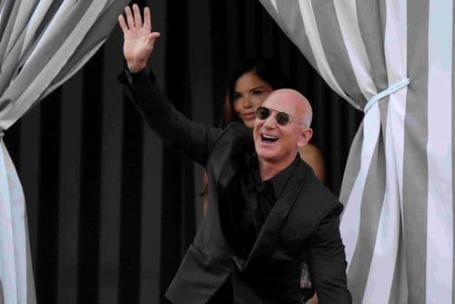 Bezos prodaje akcije Amazona vredne 4,1 milijardu dolara nakon rekordnog rasta