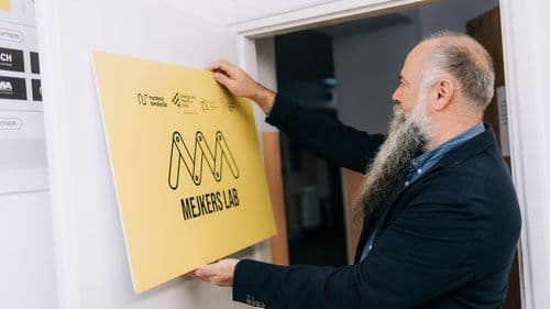 STEM revolucija u učionicama: Sa 16 Mejkers labova u 2025. mreža novog obrazovanja narasla na 41