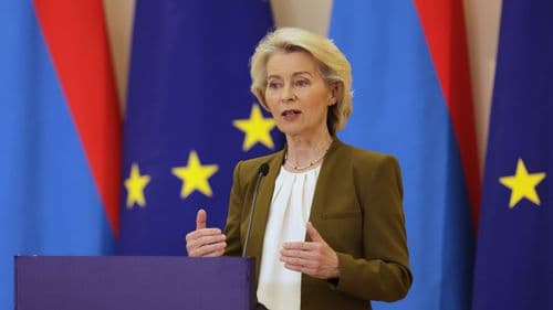 EU pristala na sprovođenje trgovinskog sporazuma sa SAD